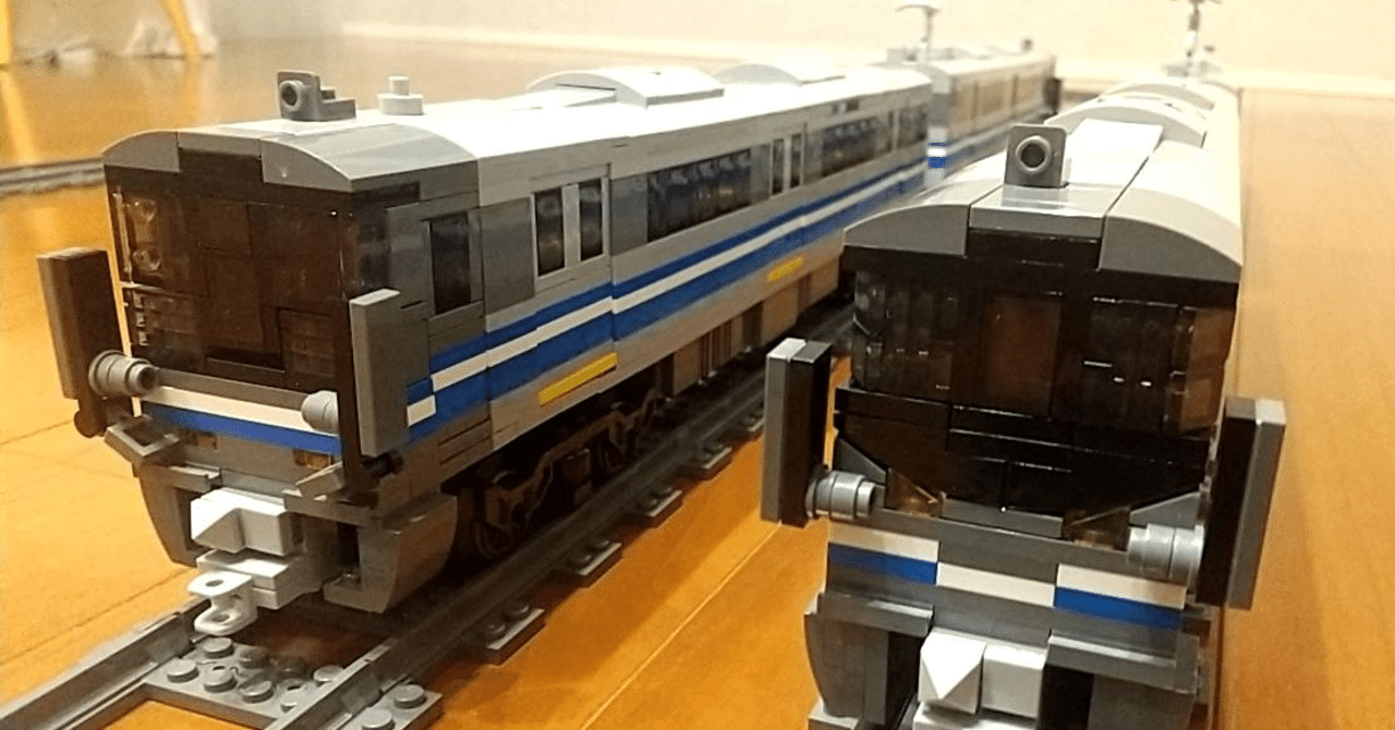 個人作品】 JR西日本521系電車 by Rinta｜灘校LEGO同好会