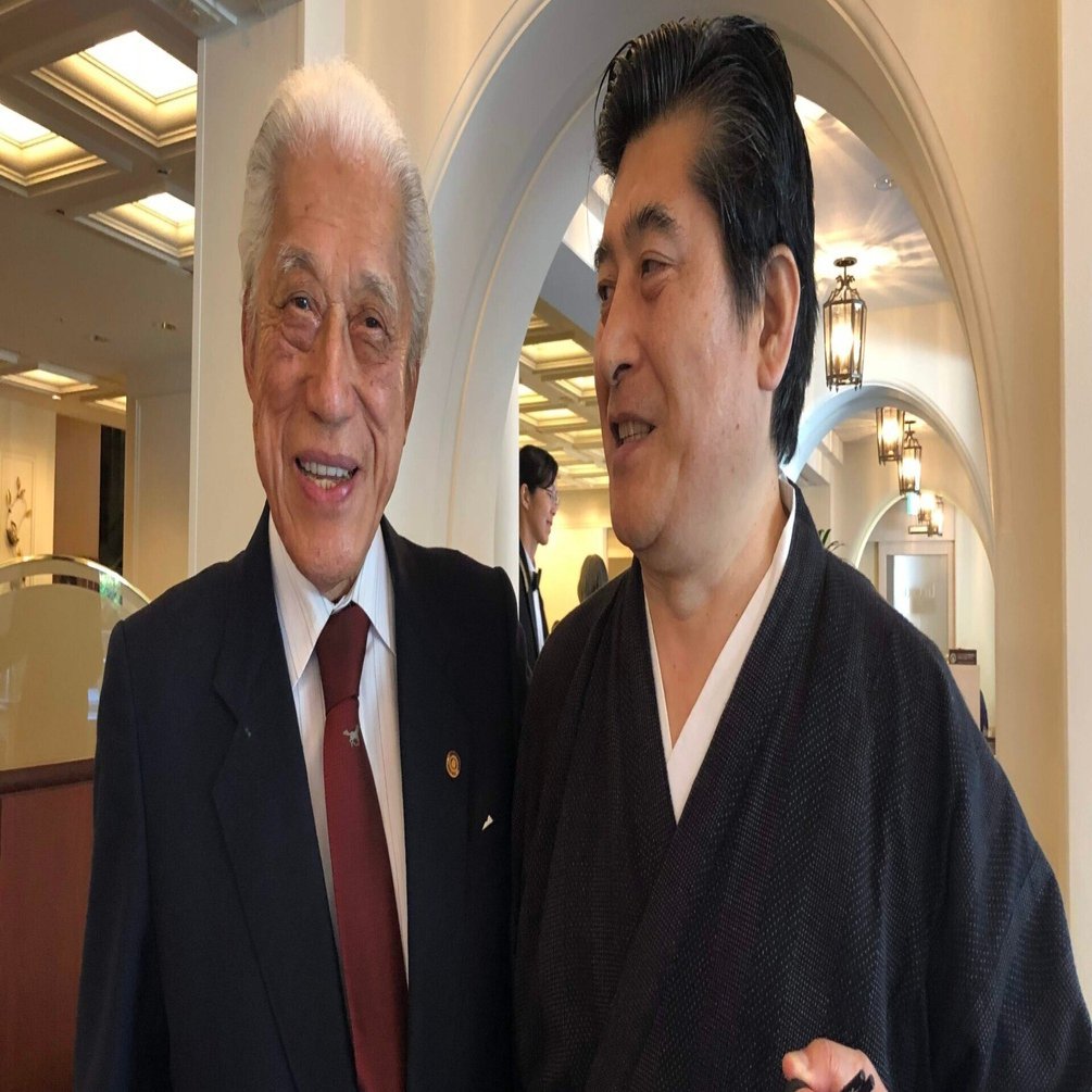 裏千家15代家元・鵬雲斎（ほううんさい）千玄室（1923-）は、令和5年4