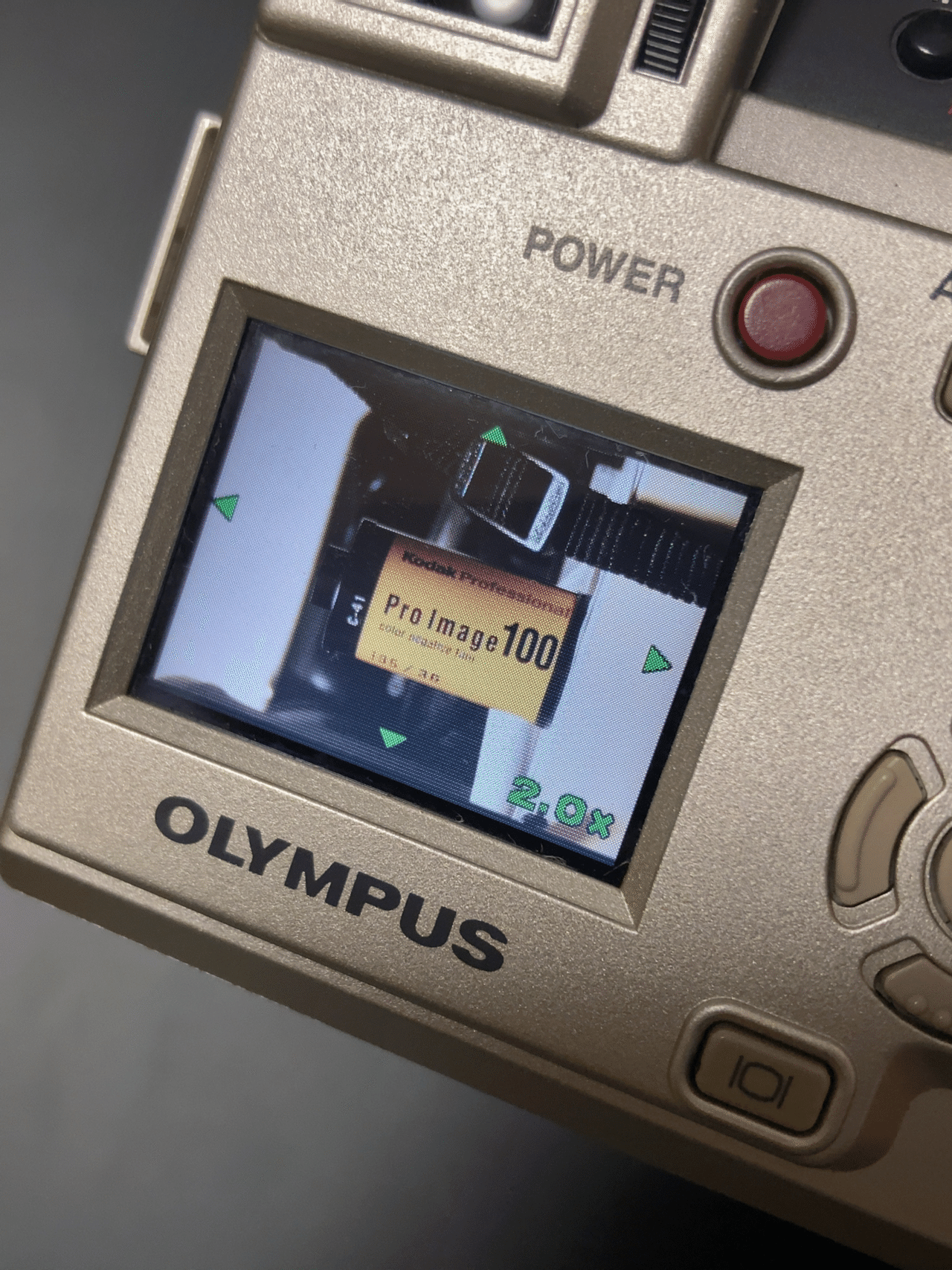 OLYMPUS CAMEDIA C-720 UltraZoom｜Sven.