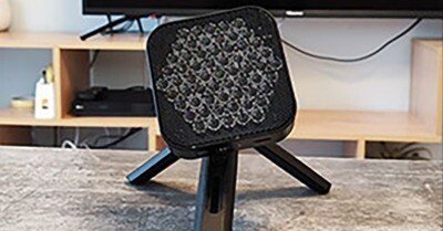 LISEN 超指向性スピーカー(Bluetooth) まるでレーザービーム】まっすぐに遠くまで届ける超指向性スピーカーで