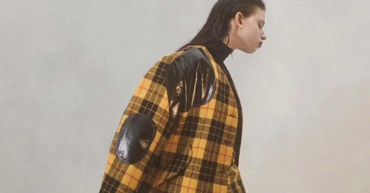 Yang Li Dreams Big - Interview Magazine YANG LI ヤンリーraf simons 