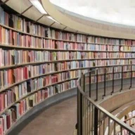 フィンランド語の辞書を積んでみた｜北欧語書籍翻訳者の会