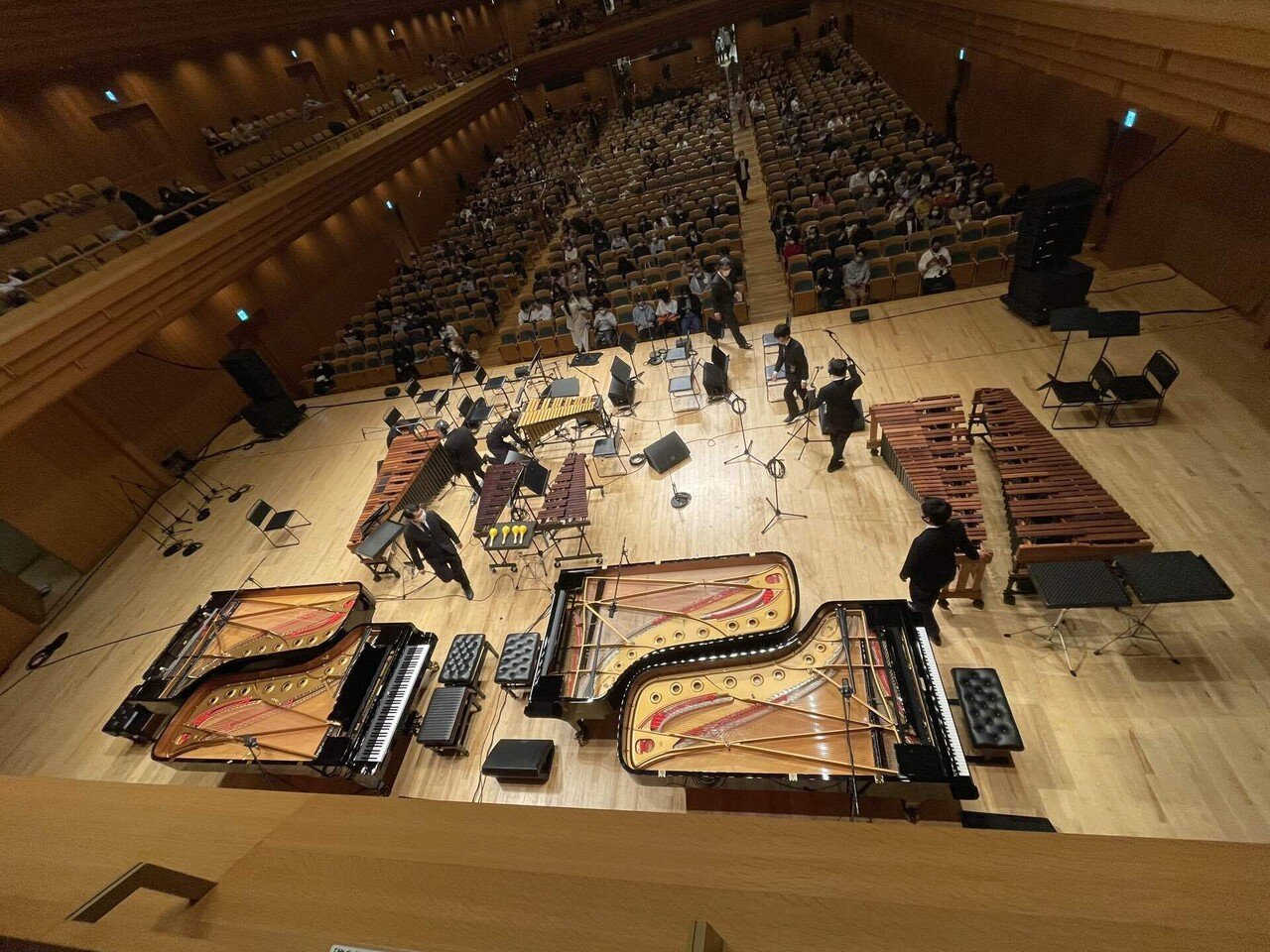 コリン・カリー・グループ ライヒ《18人の音楽家のための音楽