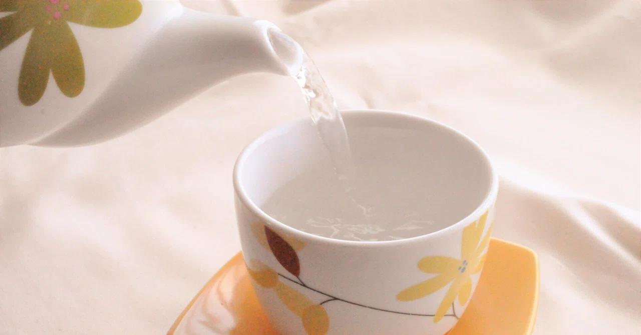朝の一杯に!正しい白湯の作り方・飲み方|青木恵🌹グリーンビューティ®️スキンケアと香りの教室🌿