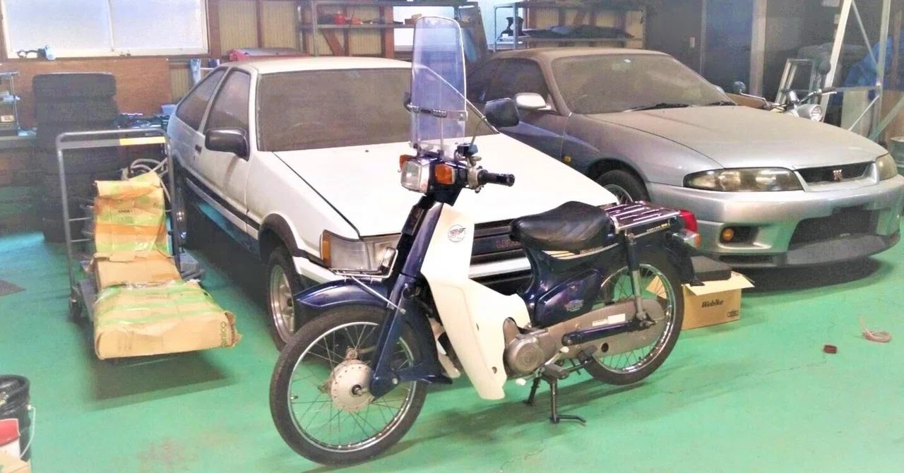 ホンダ スーパーカブC50カスタム 17400km走行 セル4速 売切御免 |TimeTrip ホンダ スーパーカブC50カスタム 17400km走行 セル4速 売切御免 |TimeTrip