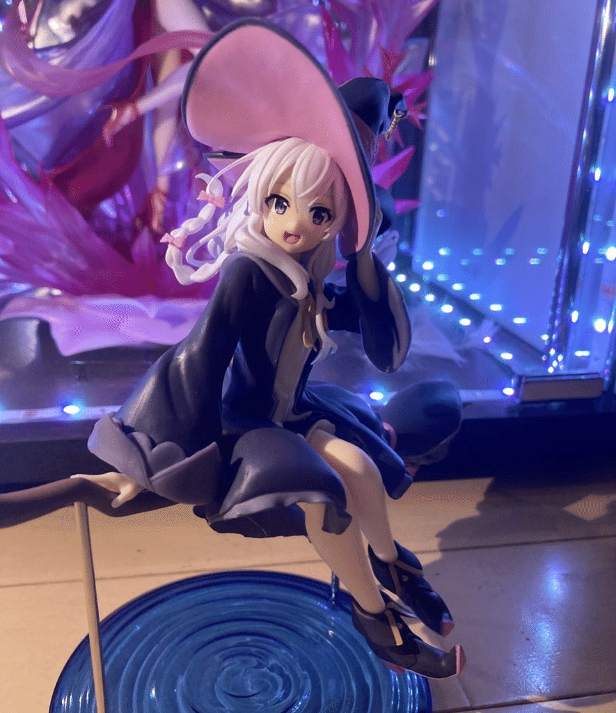 イレイナ 魔女の旅々 AMP+フィギュア～魔女服ver.～ 開封して