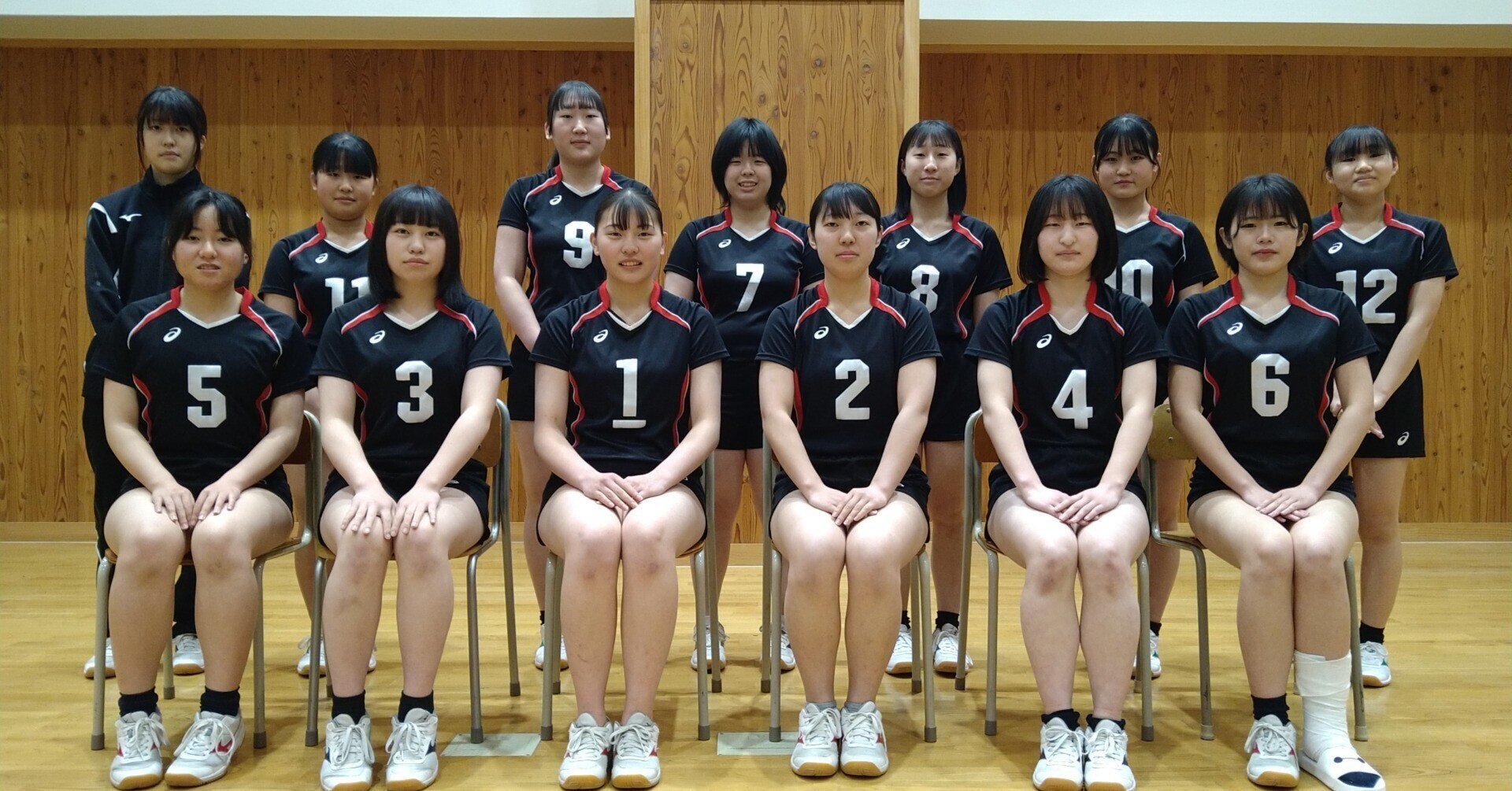女子バレー 集合写真 令和5年度女子バレーボール部|盛岡商業高等学校