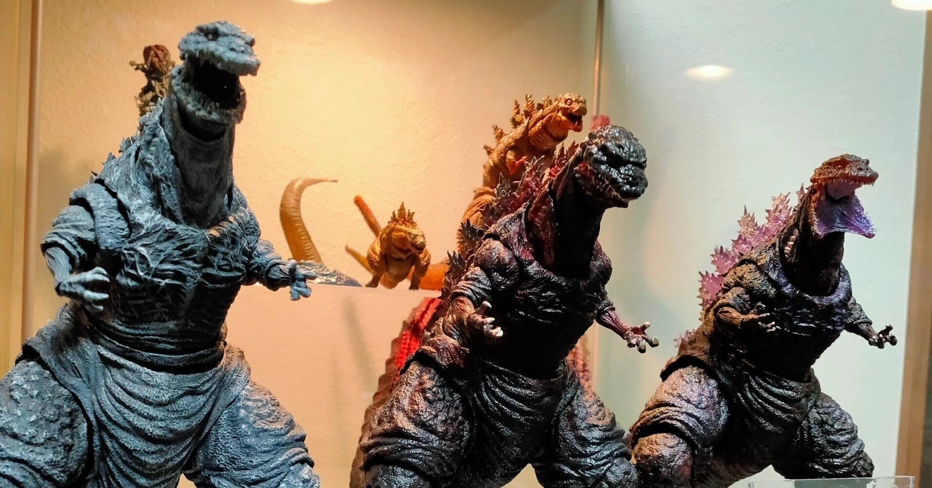 34年目を迎えた怪獣特撮フィギュアコレクターに起きた3つの