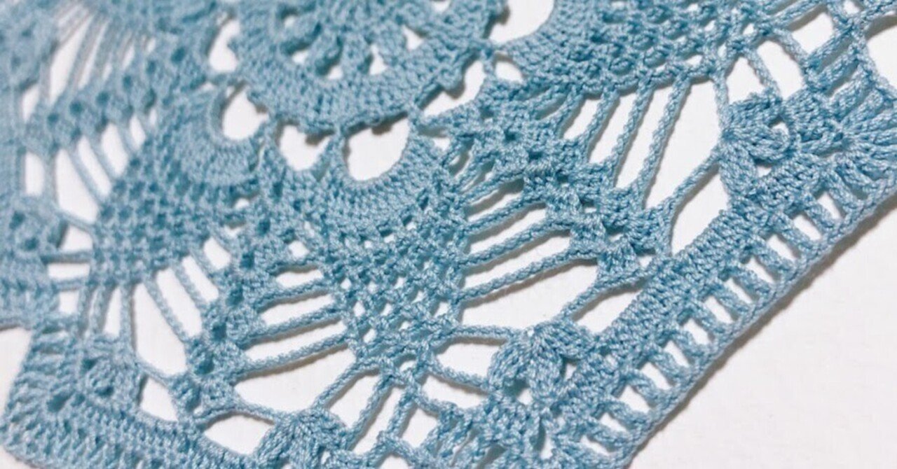 レトロなレース編みの本：お花の形のドイリー｜小さなレースを編んでい