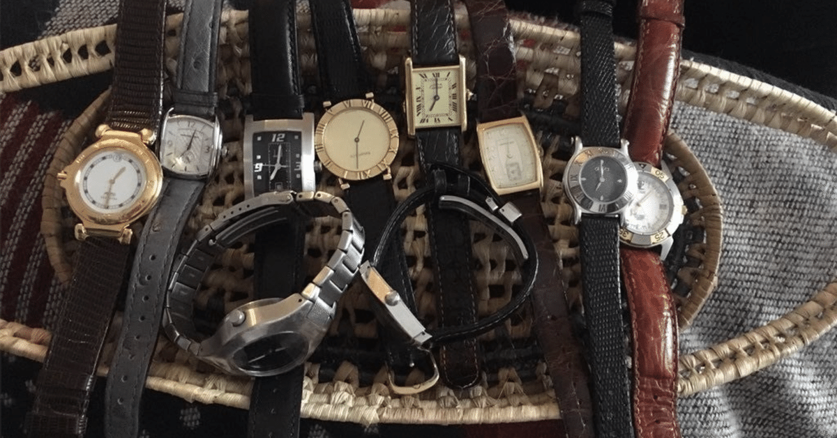 アンティークの時計の基盤になります。