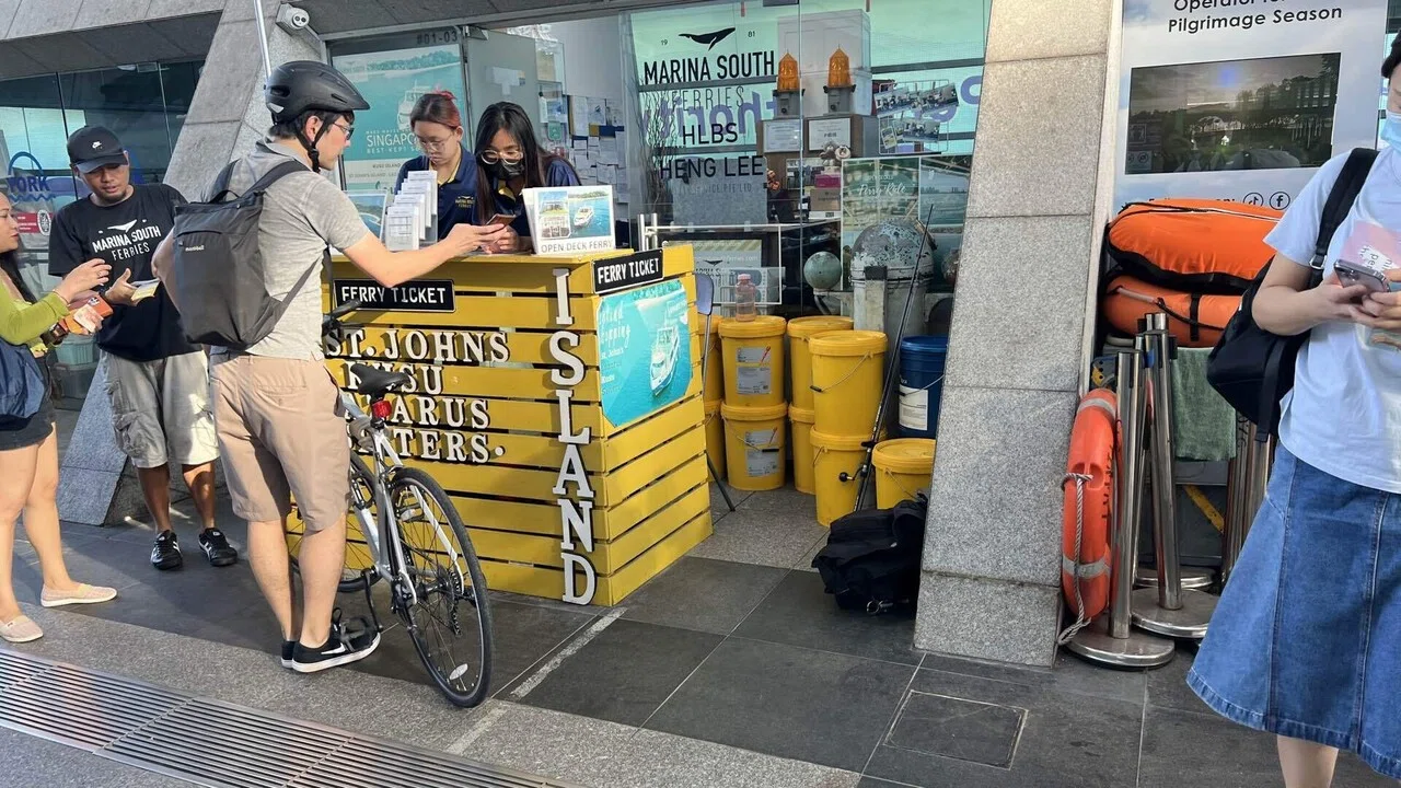シンガポールから日帰りプチ旅行🚢 離島へ セントジョンズ島→ラザロー