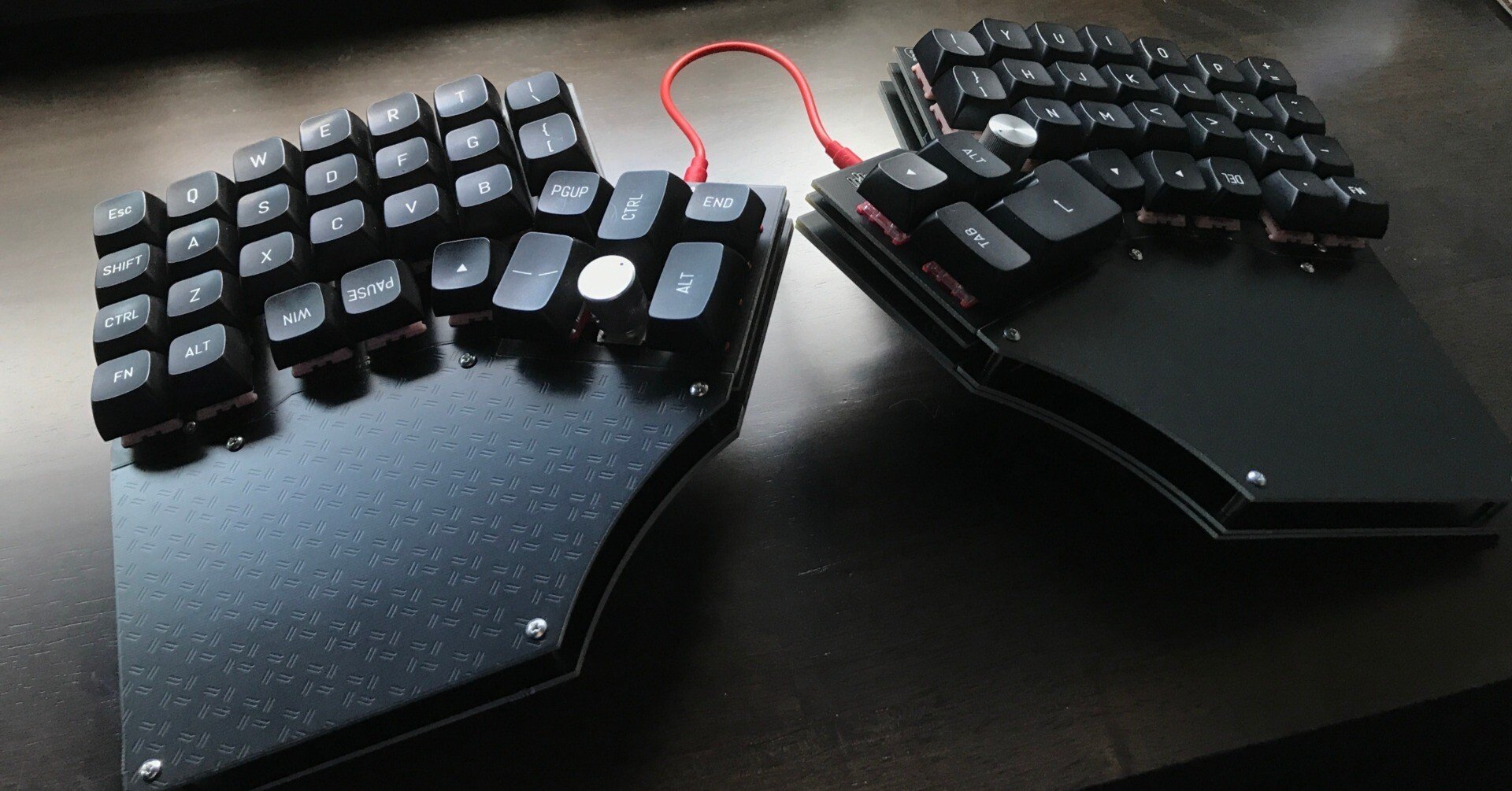 Neo Ergo + 専用リストレスト カスタムキーボード Neo Ergo + 専用