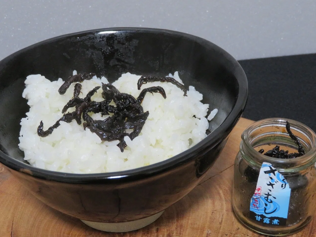 ザザ虫(甘露煮）を食べてみた。｜水鏡