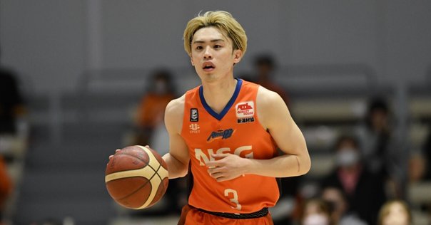 新潟アルビレックスBB サイン入り 入団記念セット 杉本天昇 バスケットボール 新潟アルビレックスBB サイン入り 入団記念セット 杉本天昇