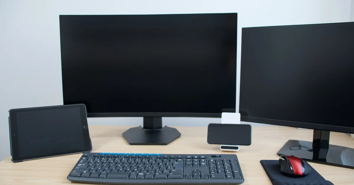 安上りにPC2台を切り替える！ 「2部品型」と「1部品型」でご紹介 