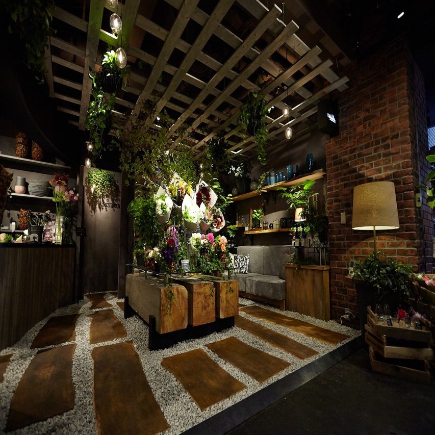 新たな空間デザインのパイオニア 花屋の設計から切りひらいた開拓地とは Parkers Official Note Note