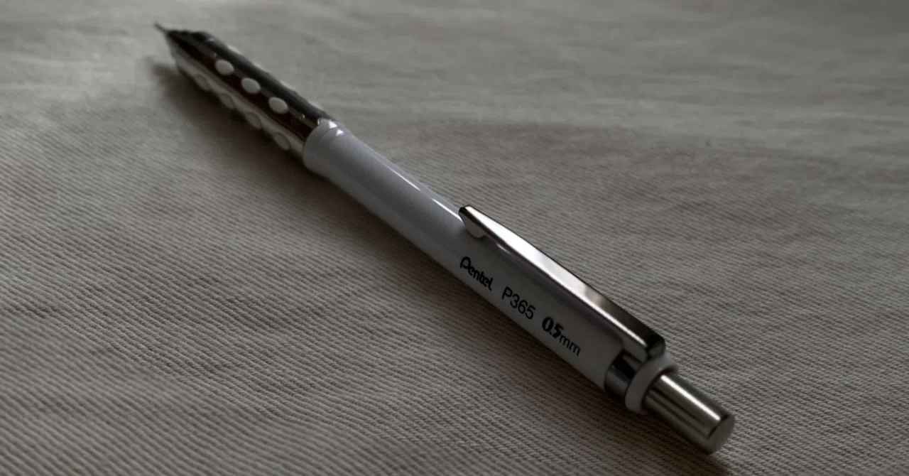 Pentel P365｜黑猫