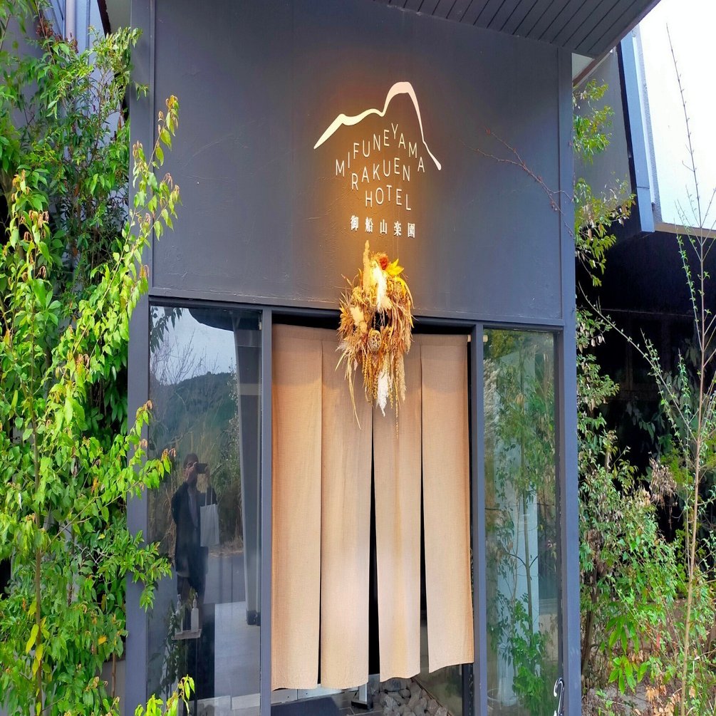 Ungureanu 湖水風景文 酸化腐食彫 大ランプ 高さ46㎝化粧共箱トヒルサ