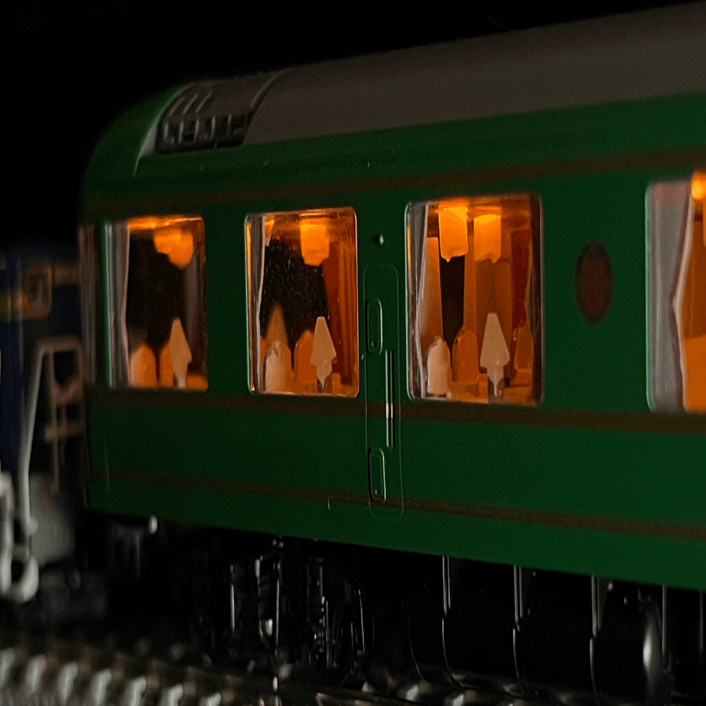 整備記録】 オシ25-901（夢空間ダイニングカー / JR東日本）｜こももも