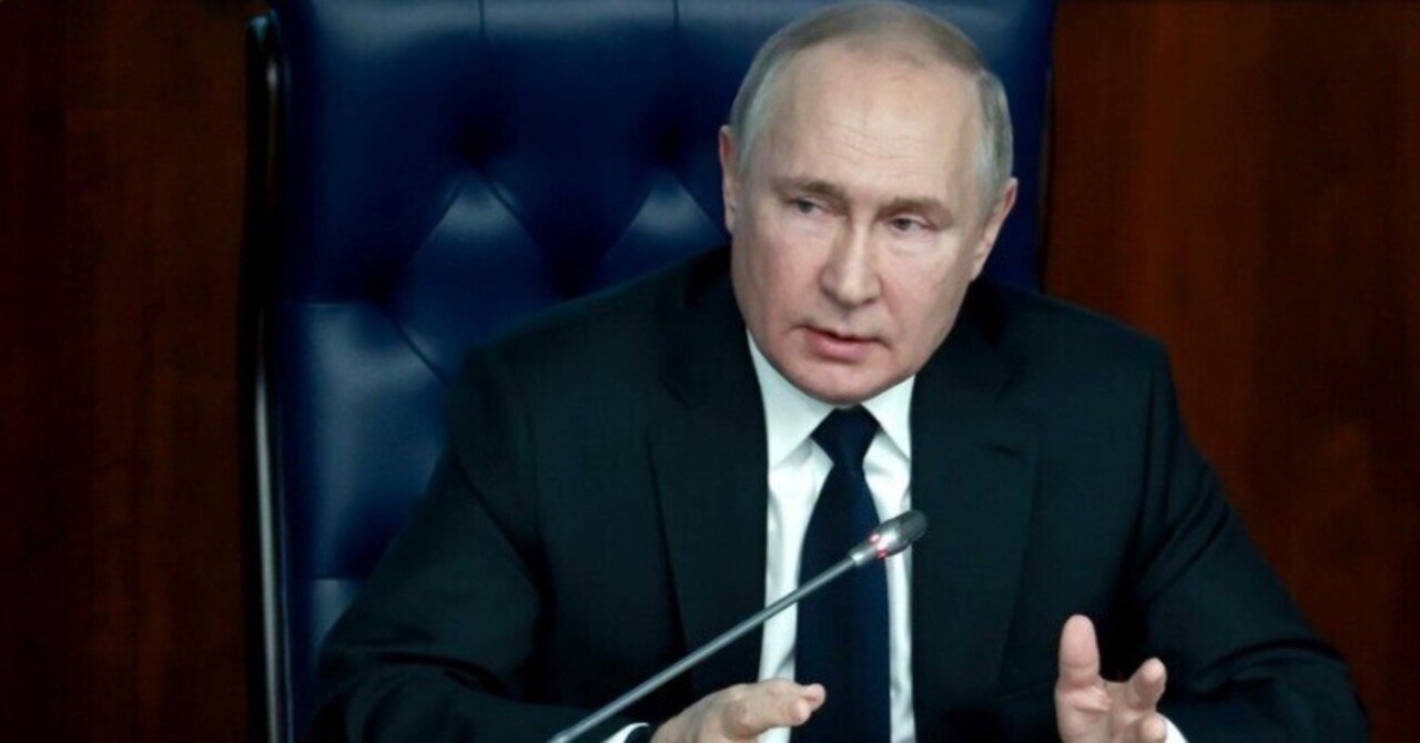 プーチンはロシア崩壊、クリミア攻撃、同国革命を阻止した