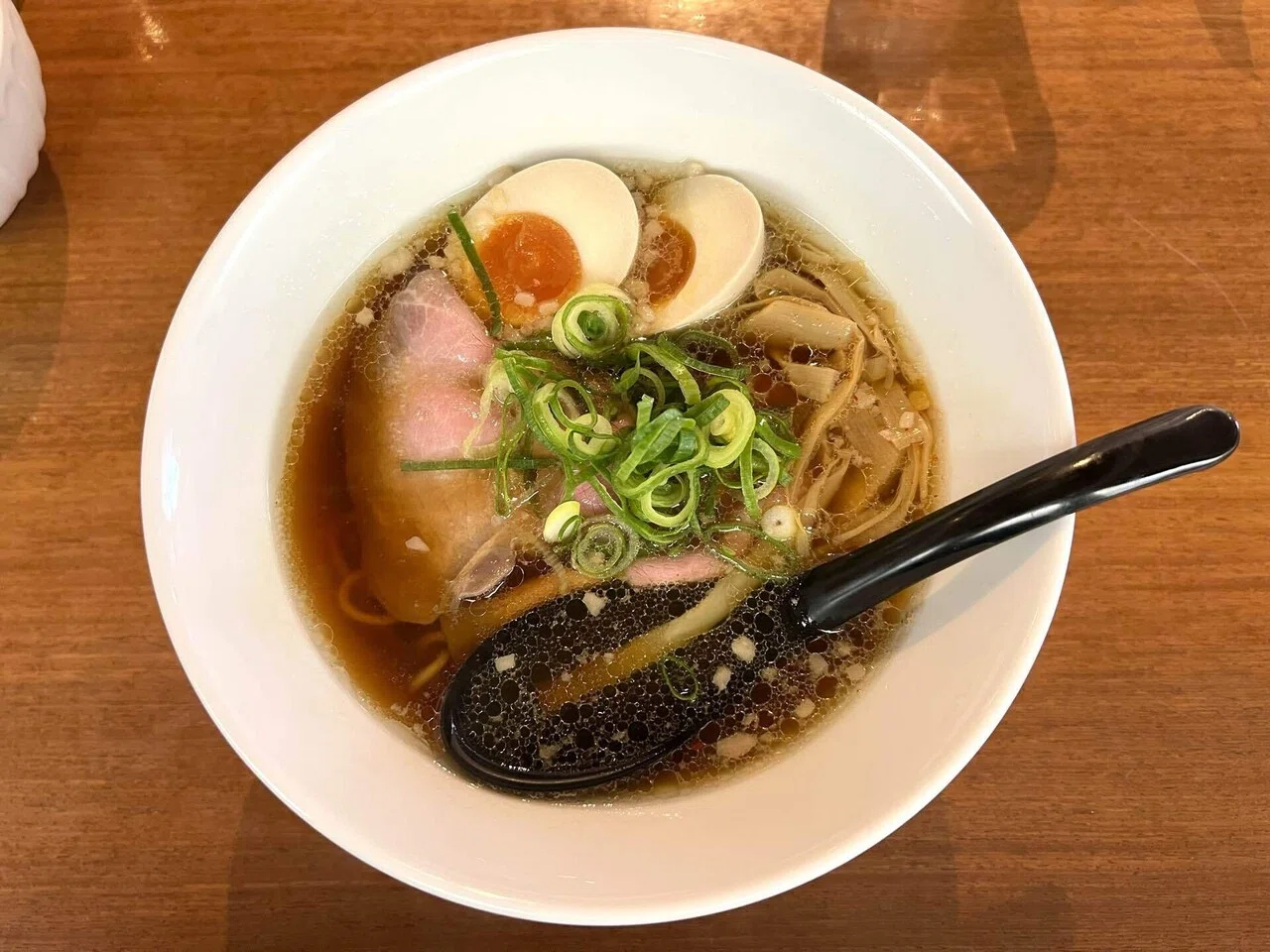ラーメン雑記（85）】これぞ王道の醤油ラーメン！近江熟成醤油ラーメン