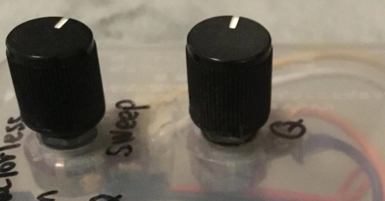 ep-pre ep booster ＋ファット ツマミもつけました MAX1044でも 昇圧
