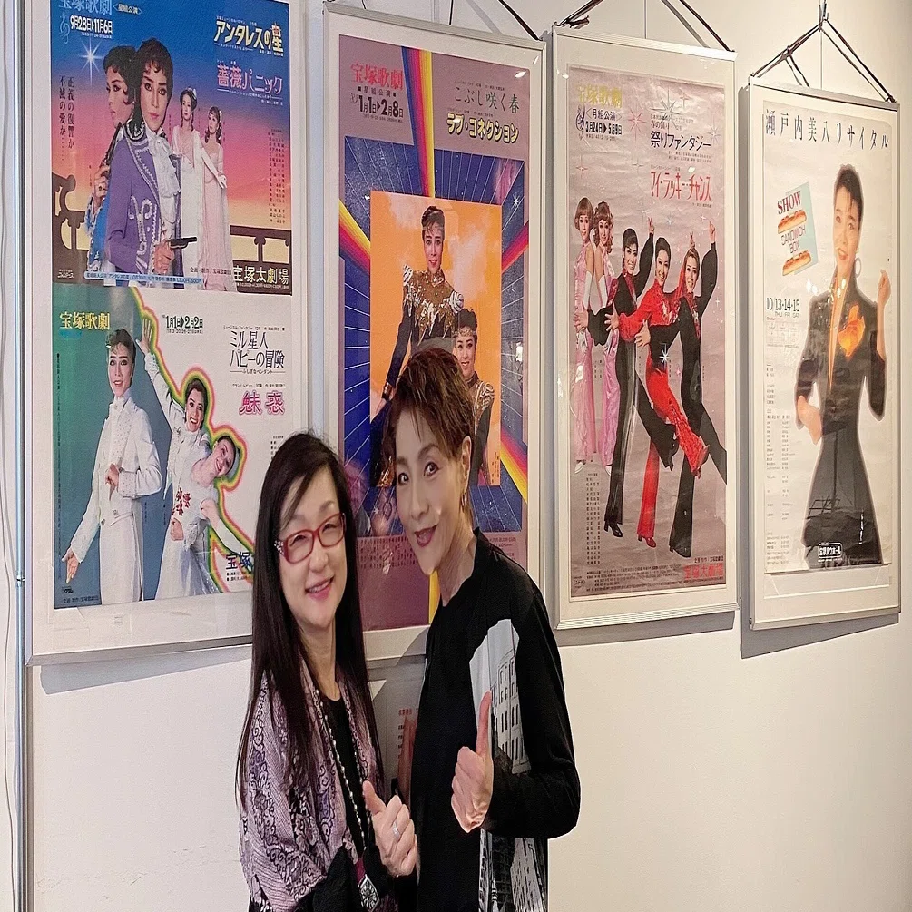 元宝塚歌劇団トップスターご来店❣️｜井川智子(マダムローズ）女性