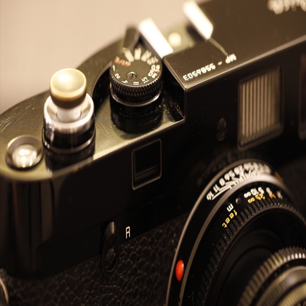 ロングセラーのLEICA MP 0.72｜MOJA MOJA