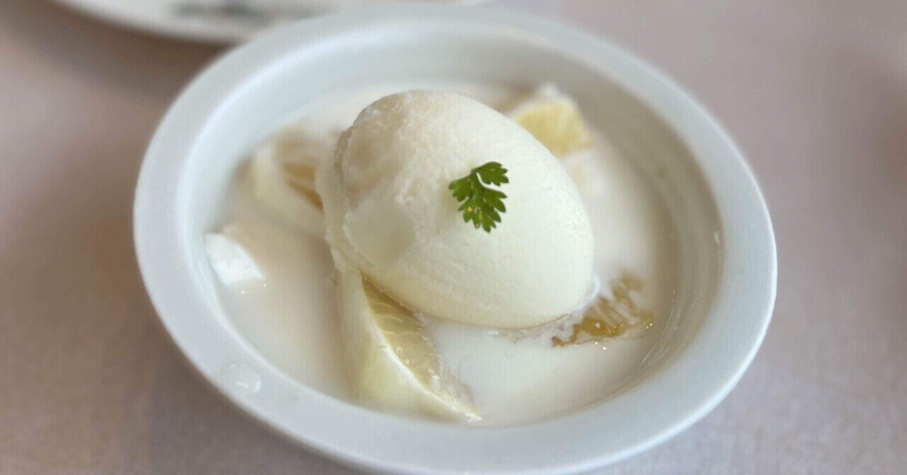 六花亭の日向夏の杏仁豆腐｜momocomomo