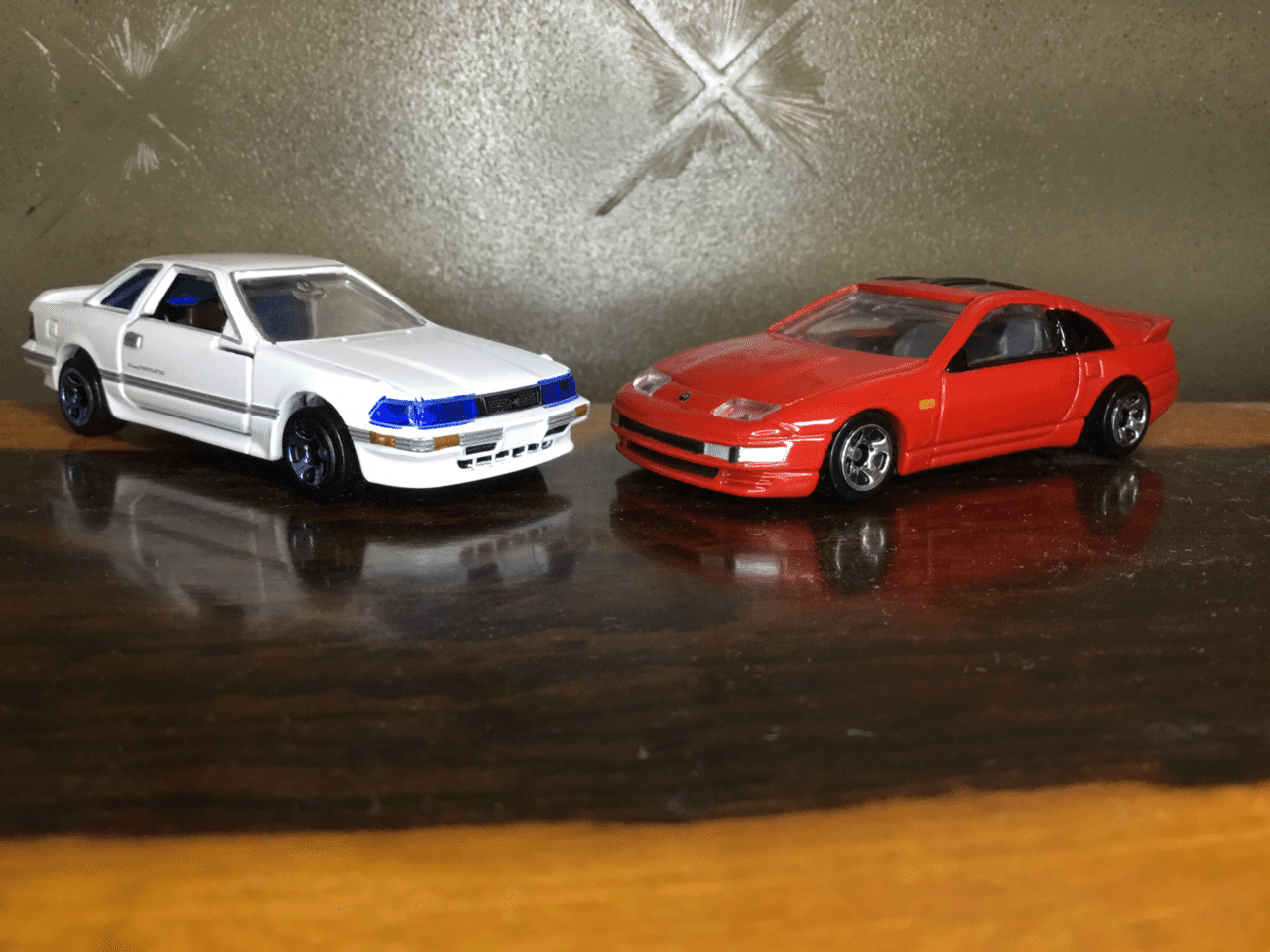 トミカシャコタン改造 トミカ改造】走行可能なシャコタンキャンバー角付きカローラセダンを