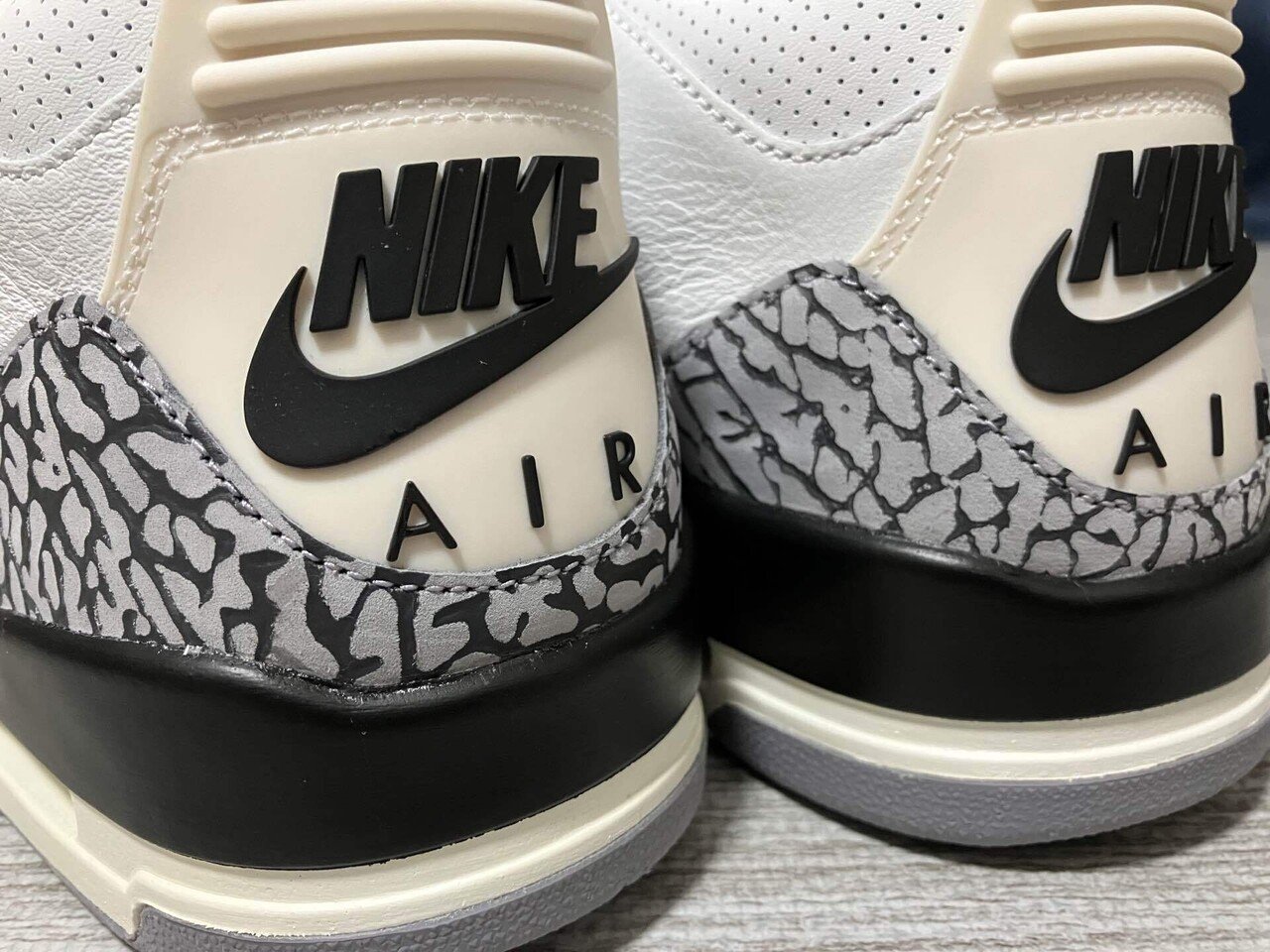 AJ3ジャンプマンロゴ スウェットオリジナル セメント柄 original