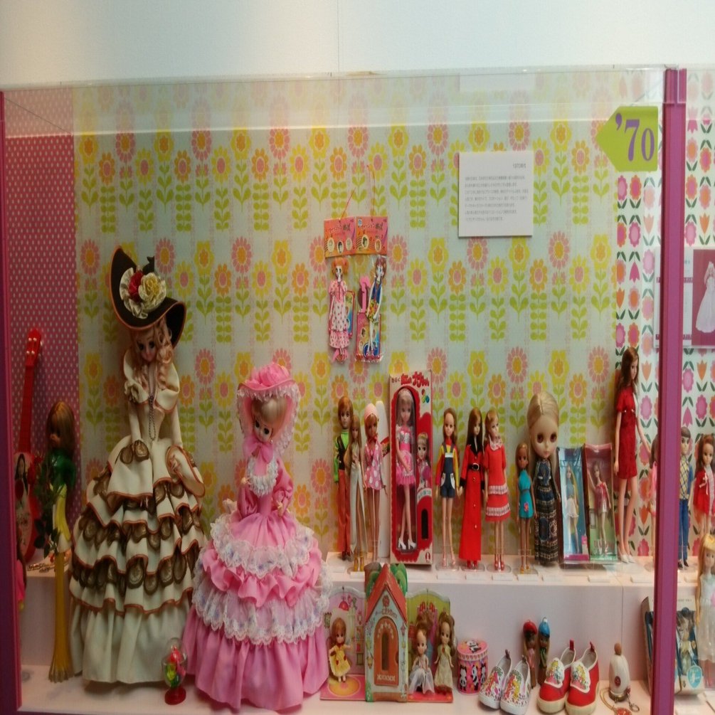 昭和45年、関東初のダイエー（八王子店）のおもちゃ売り場として出店