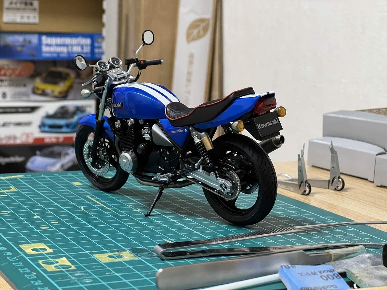 アオシマ　1/12 ゼファー　睡蓮花様 ゼファーχ 完成（アオシマ 1/12）｜スイートネイル