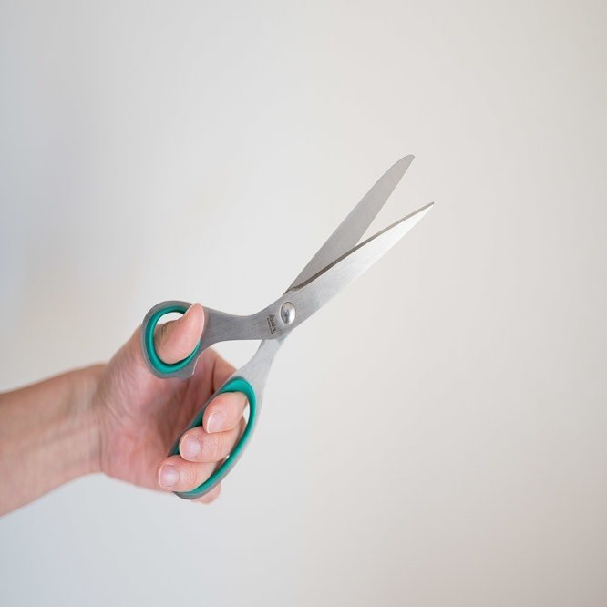 左手用ハサミをうまく使うコツ 左ききの道具店 Note