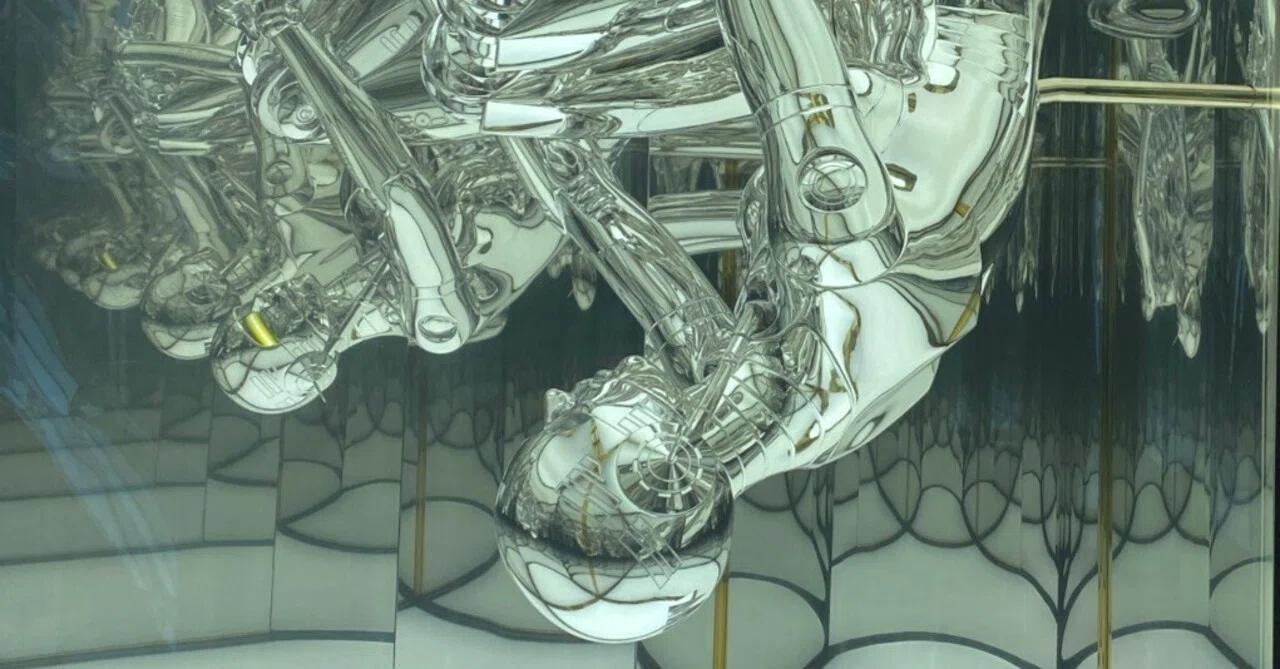 アート鑑賞部】東京・原宿-空山基個展「Space Traveler」- 無機質な