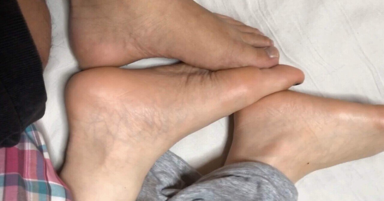 老婆フェチ画像 身長158㎝ 足26.5㎝の大足美少女との比較|比較ライフ