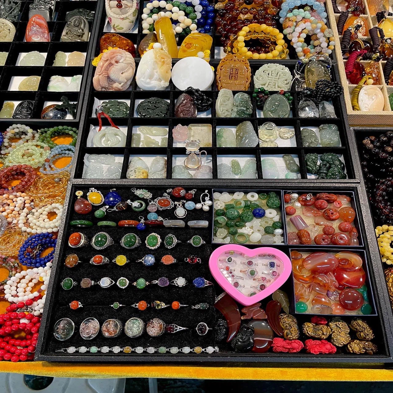 台南玉市｜エリサ｜elysajewelry