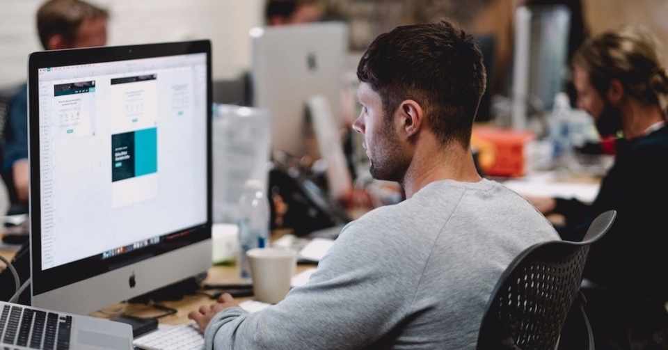 一緒に仕事をするメンバーへの尊敬の気持ちや気遣いが 信頼関係を作り大きな成果を生む Enjoyn Style Note