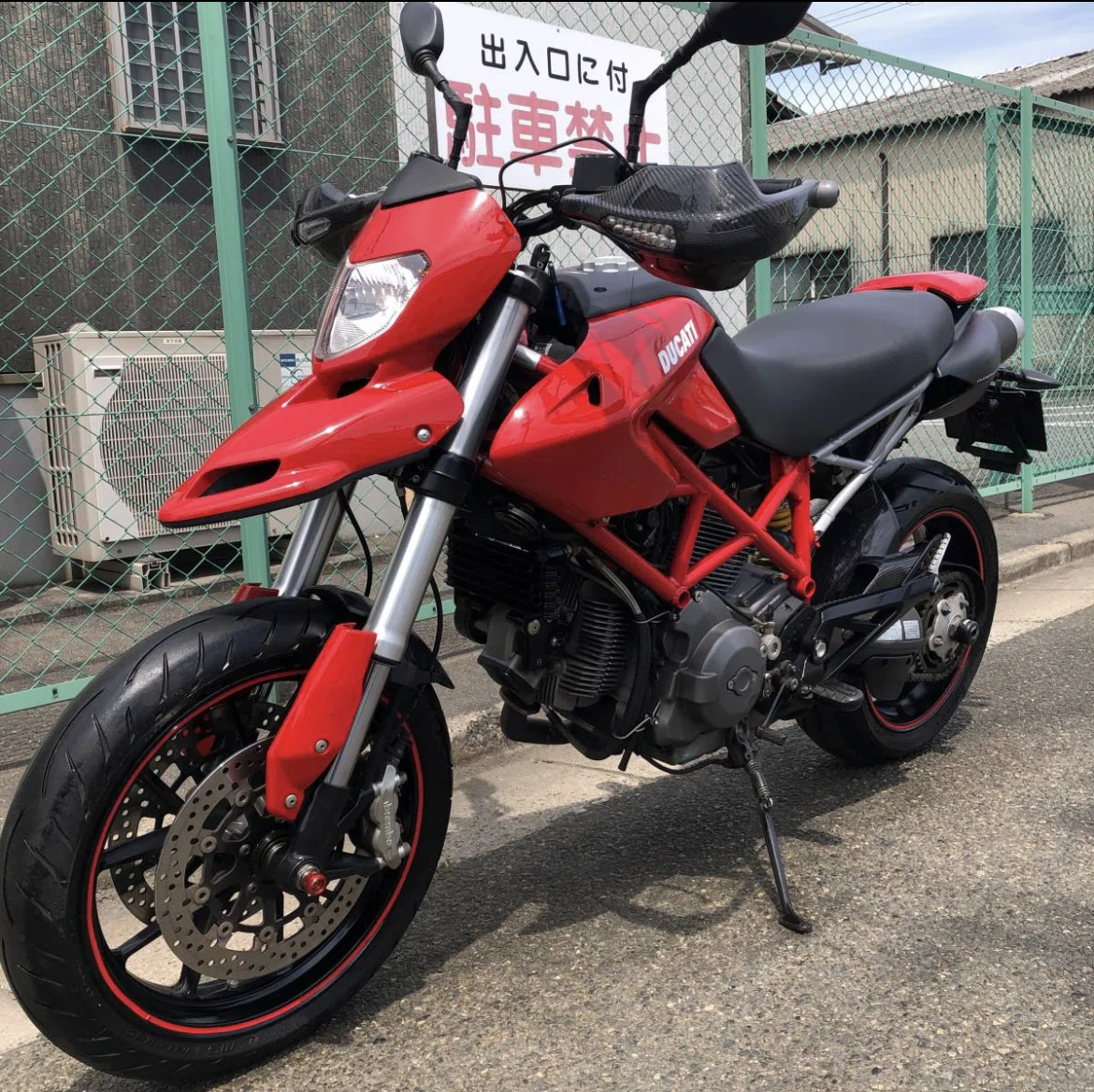 ハイパーモタード796 ミラーの交換｜亀田興毅∞
