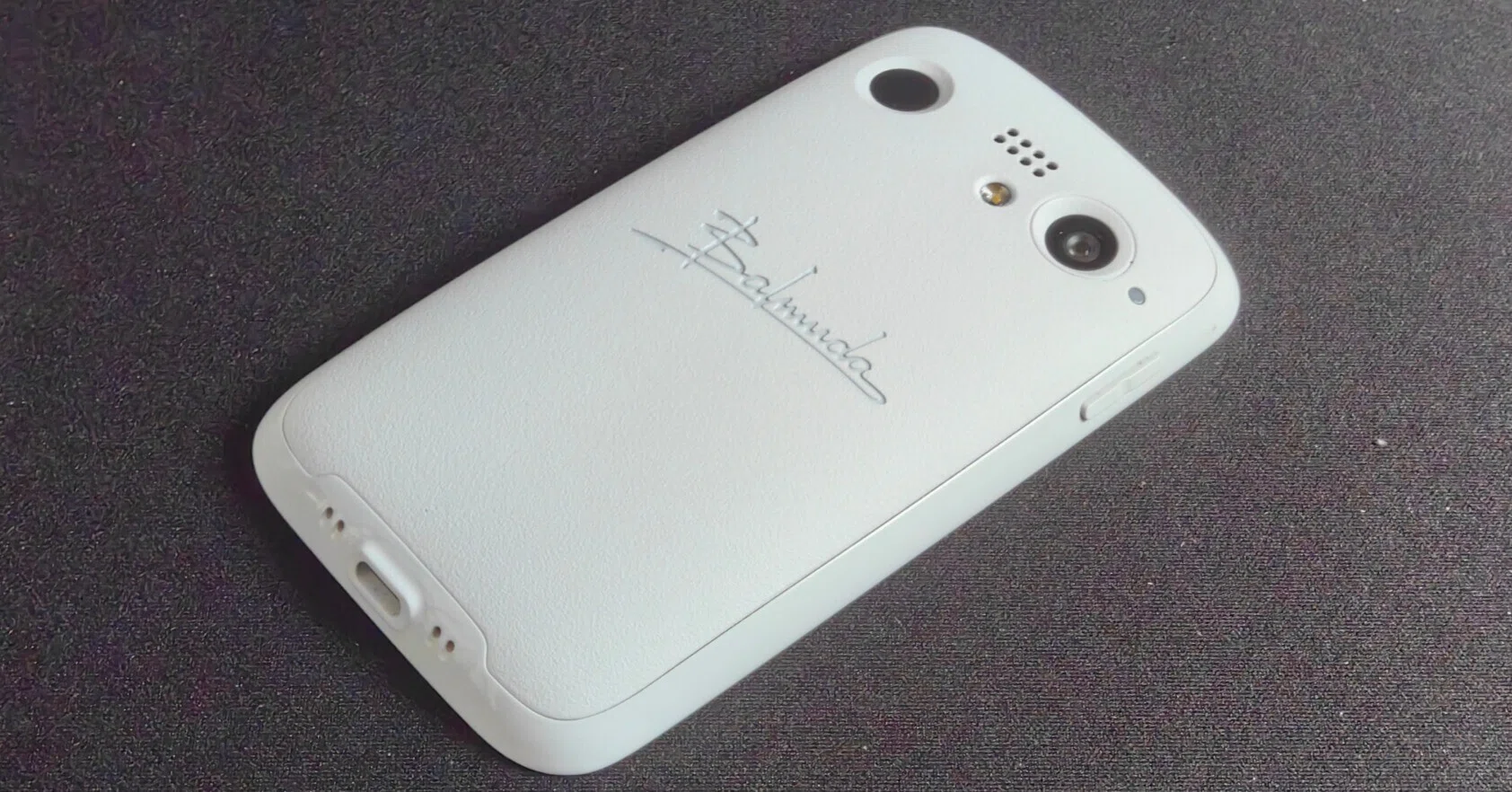 バルミューダがスマホ撤退で日本用スマホを買い替えようか｜山根康宏