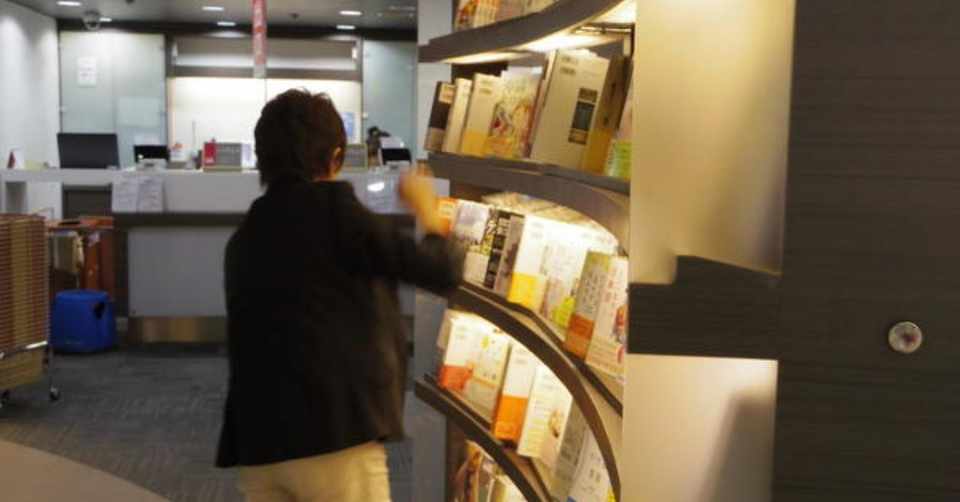 書店員矢部潤子に訊く 第１回 書店員の仕事 １ 最初に教わった