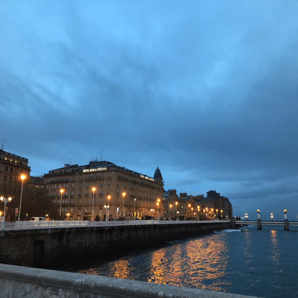 地域活性を考える人が訪れるべき街 サンセバスチャン ミノ 蓑口恵美 Note