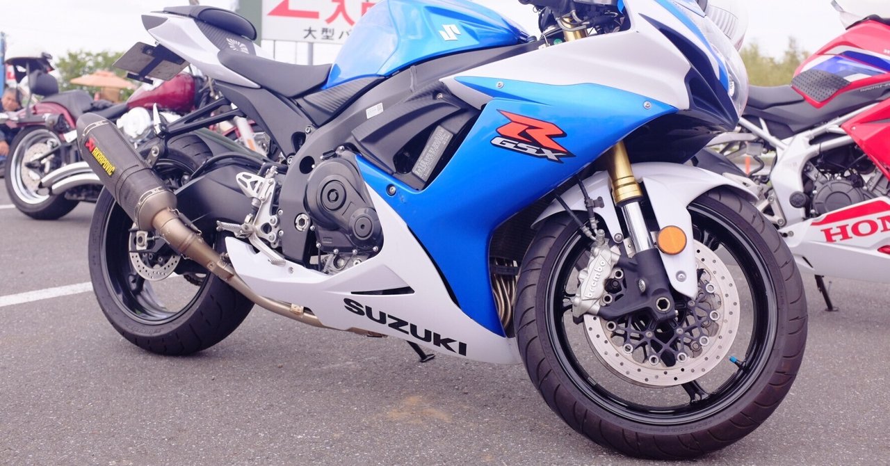 GSX-R600/750(08-10)にMOTOGPのようなサイド出しマフラー！｜AxxL