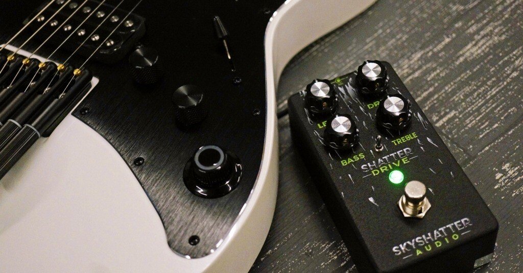 今のサウンドのために作られた、モダンオーバードライブ！Skyshatter