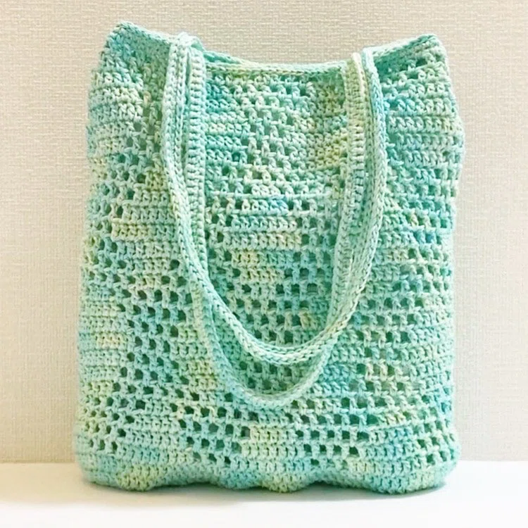 かぎ編み　モチーフ　mint + Crochet Pattern: A cool mint-colored openwork tote bag perfect for