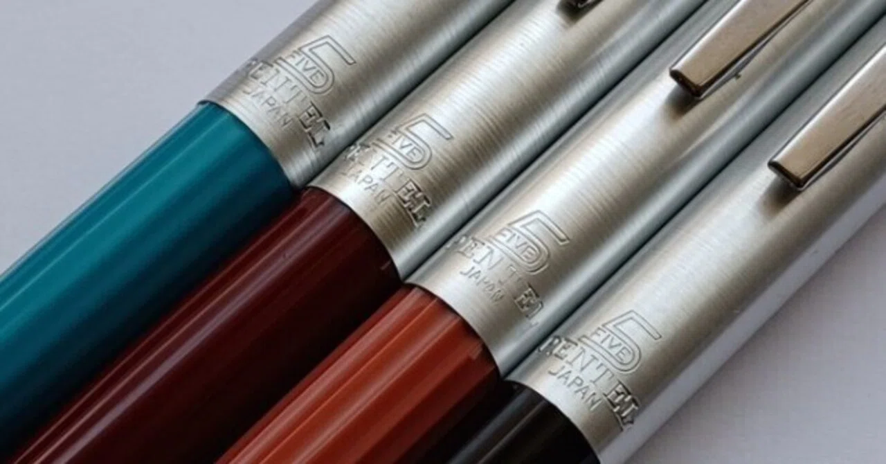 Pentel S55の年代別比較｜淡