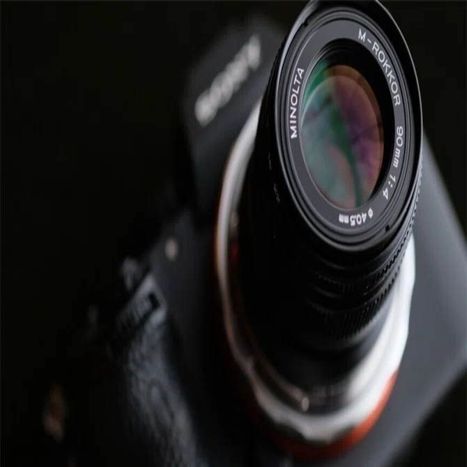 ヘリコイド付きマウントアダプターを使って、Minolta M-Rokkor 90mm F4