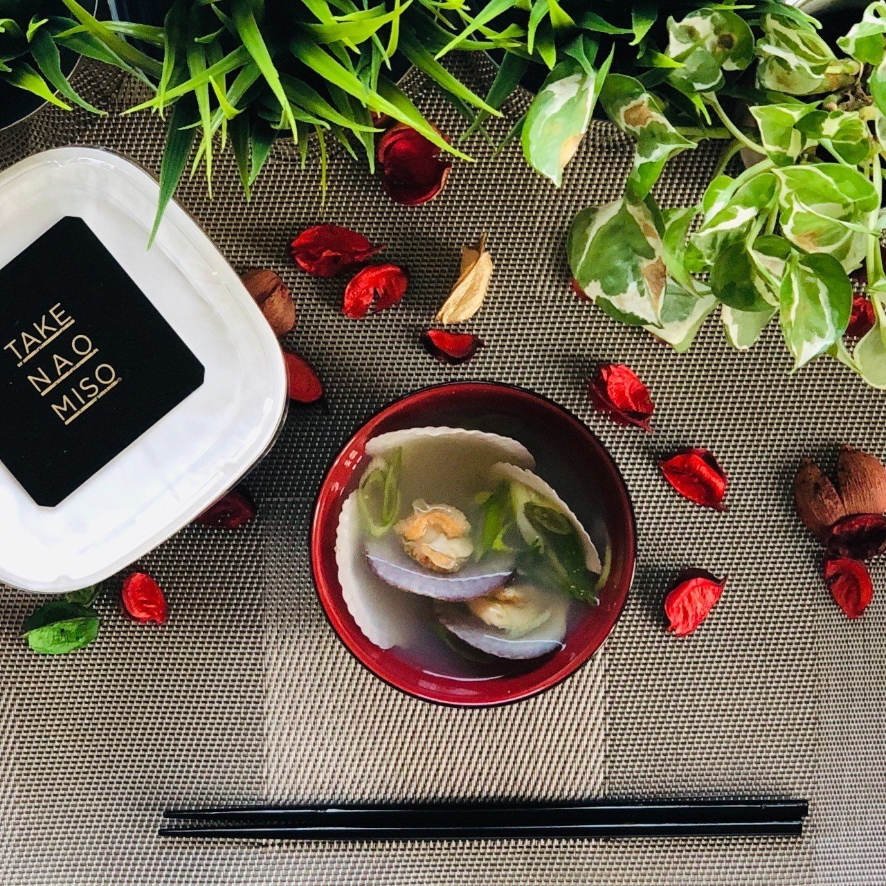 帆立の稚貝の味噌汁 T Magazine By たけなお商店 Note