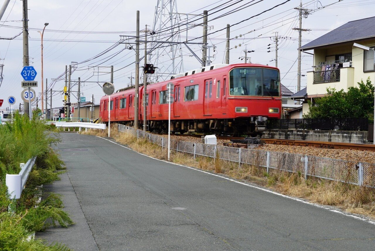愛知県道378号諏訪停車場線。名鉄豊川線沿線を通る一般県道。|さより飯+