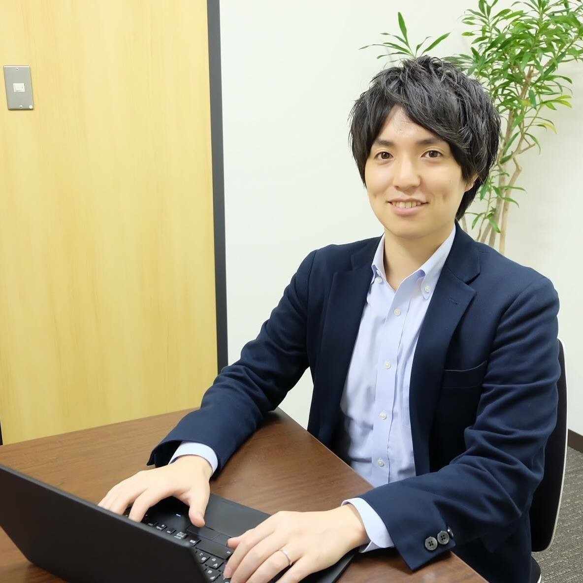 弁護士岩崎祥大